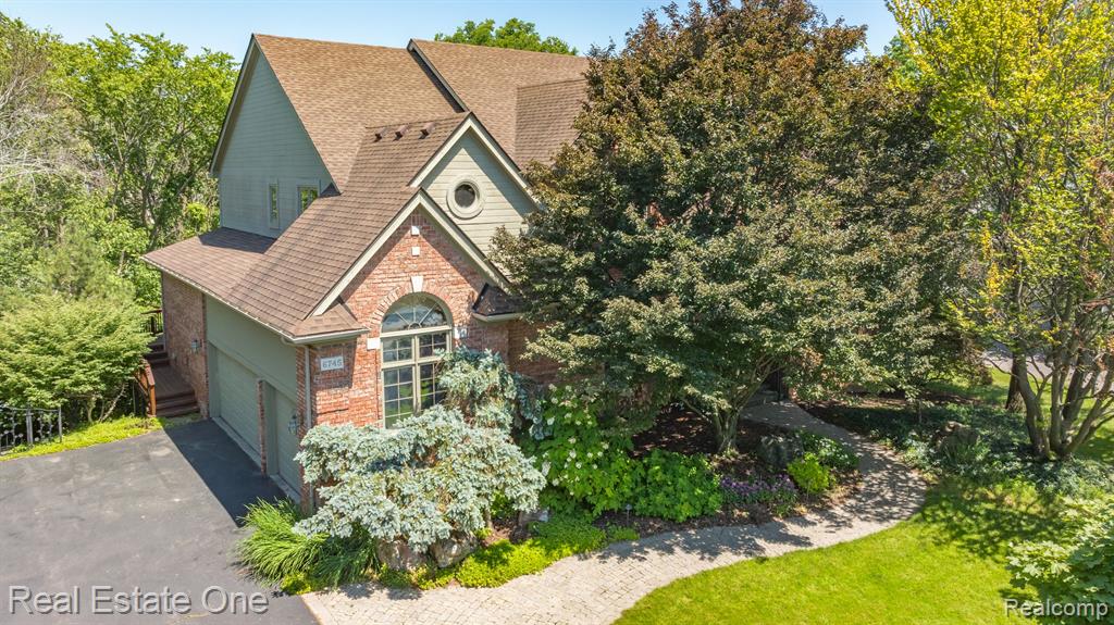 6745 CHARING Crossing, West Bloomfield, MI — Photo 5