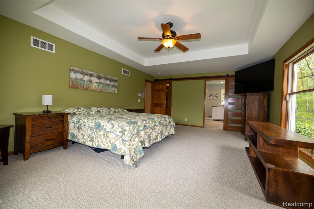 321 Elio, Highland, MI — Photo 21