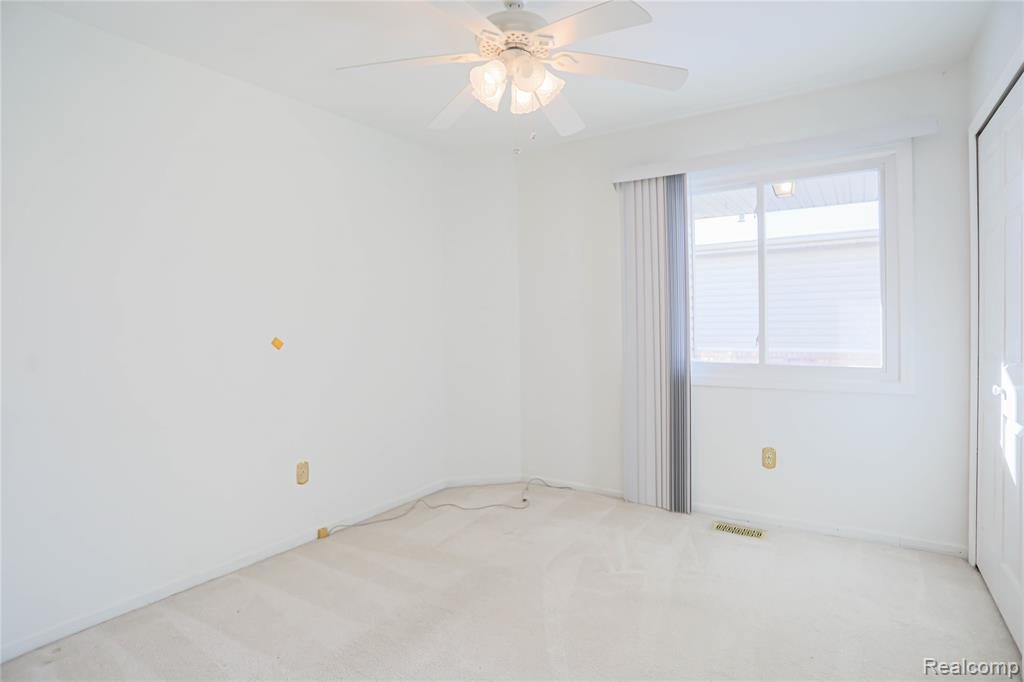 327 Mae Court, Romeo, MI 48065 — Photo 11