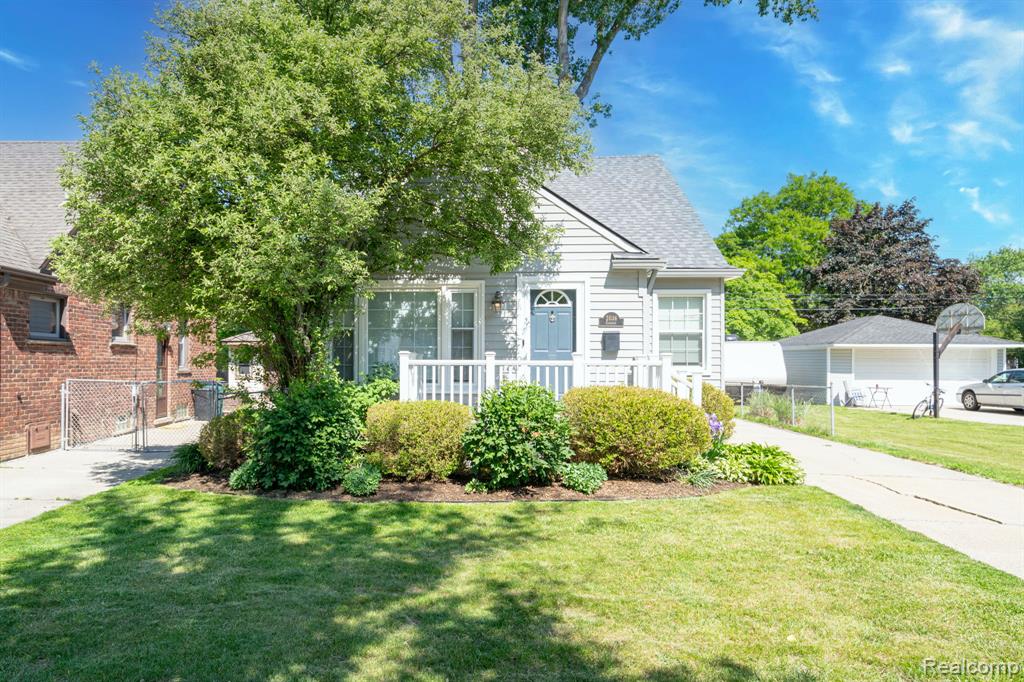 2036 Gardner Avenue, Berkley, MI 48072 — Photo 27