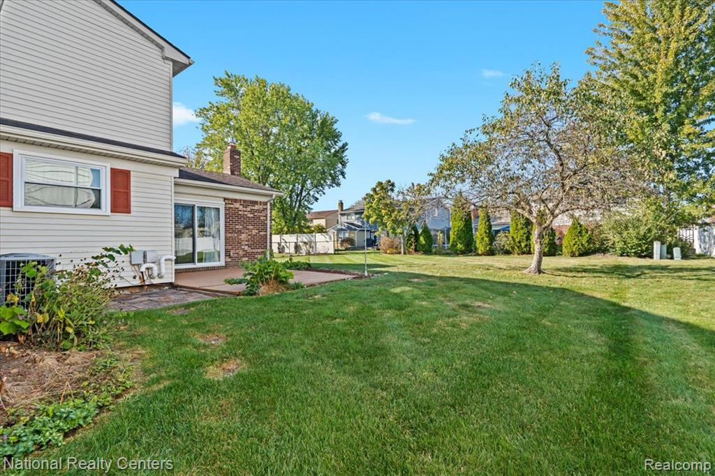 8451 Mannington Road, Canton, MI 48187 — Photo 41