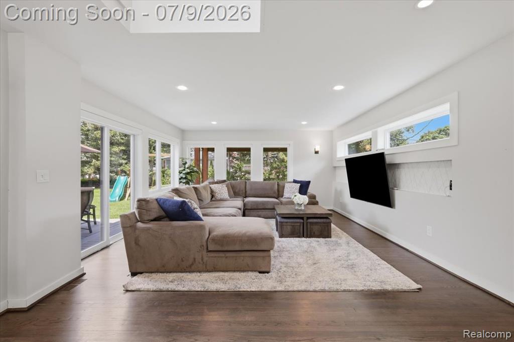 423 S Cranbrook Cross Road, Bloomfield Hills, MI 48301 — Photo 9