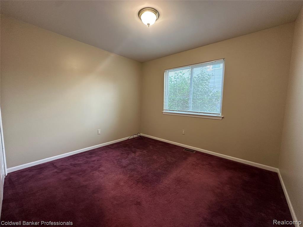 60 Old Carriage Lane, Lapeer, MI 48446 — Photo 6