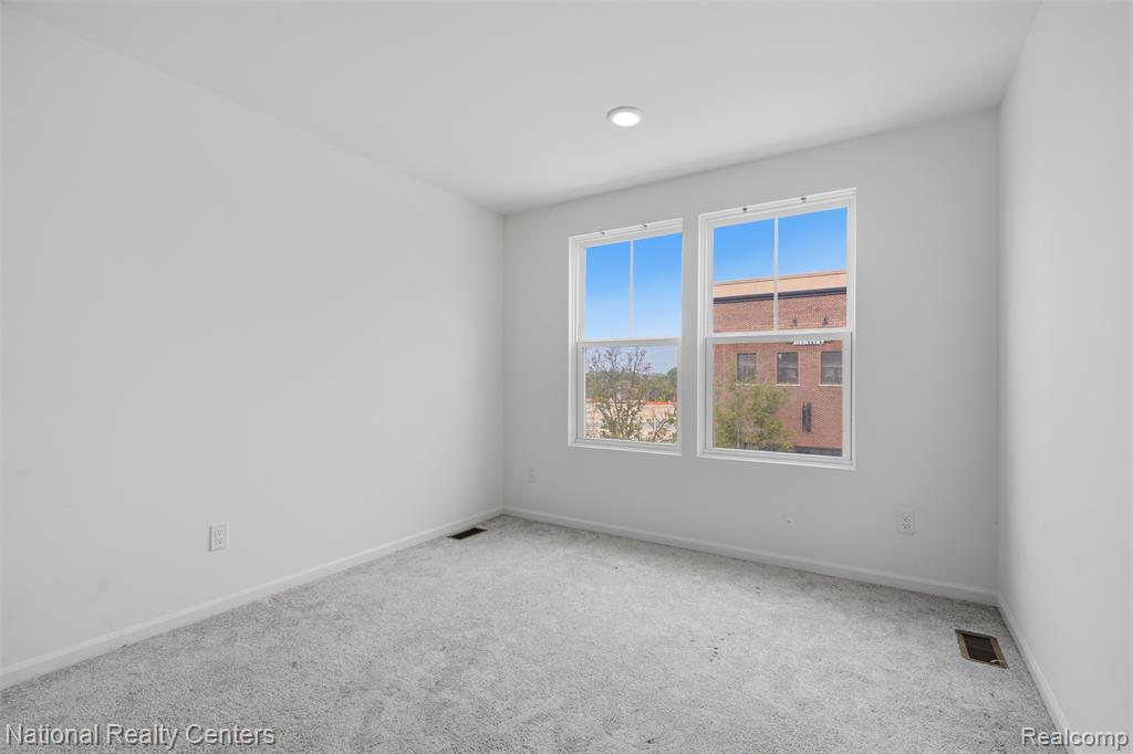 43034 Atwood Avenue, Novi, MI — Photo 26