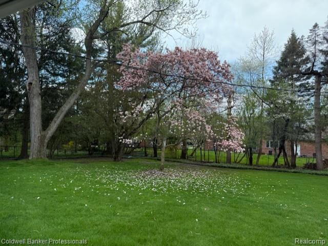 499 Sunningdale Drive, Grosse Pointe Woods, MI 48236 — Photo 56