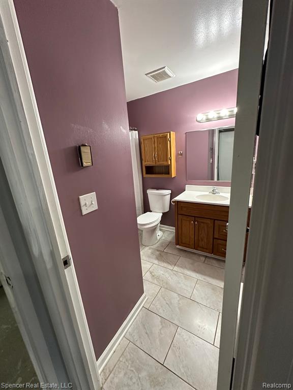 1800 COLONIAL VILLAGE Way, 3, Waterford, MI 48328 — Photo 24