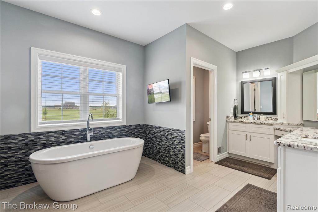 6268 Victoria Lane, Swartz Creek, MI 48473 — Photo 29