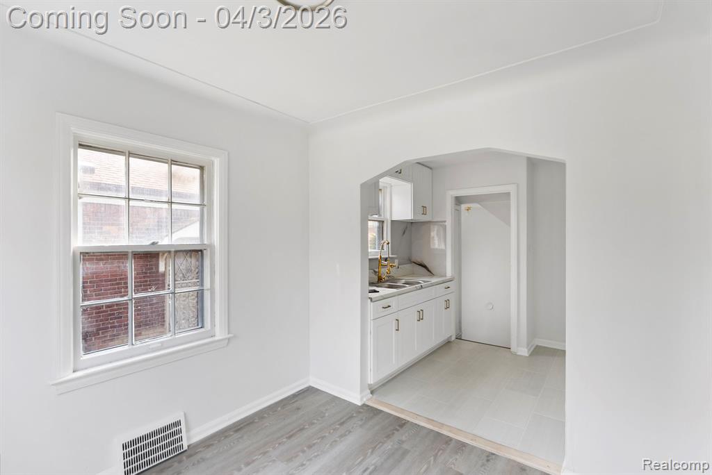 11537 Roxbury Street, Detroit, MI 48224 — Photo 9