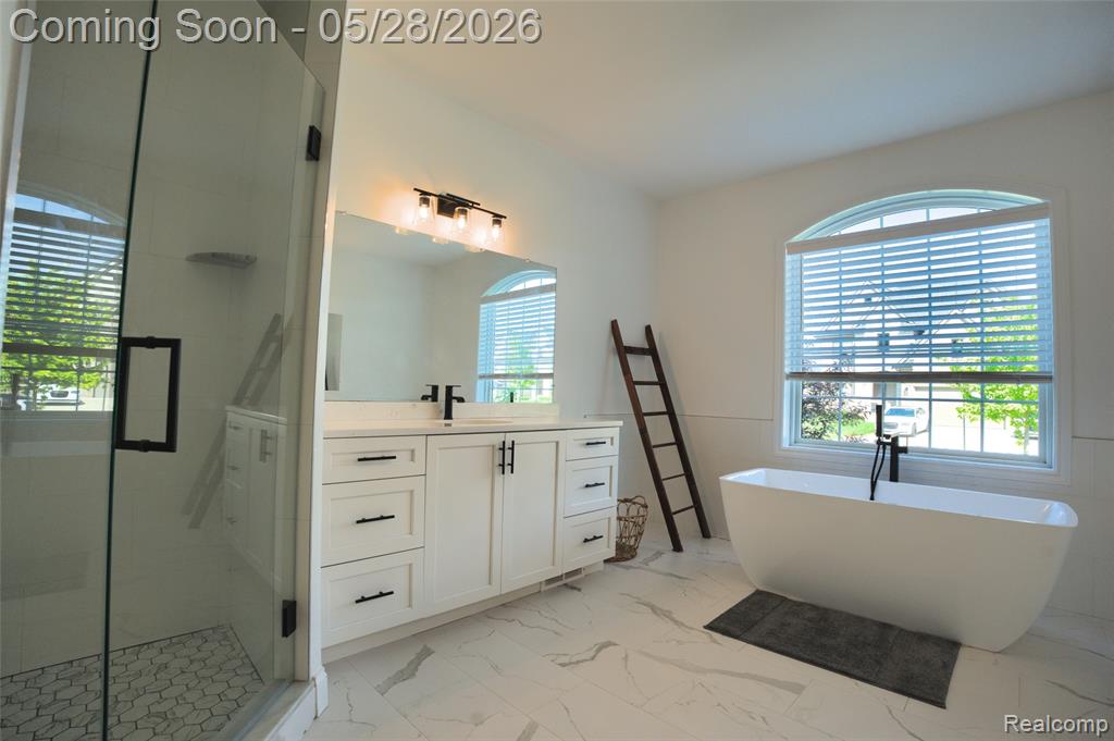 54311 Lawson Creek Drive, Utica, MI 48316 — Photo 18