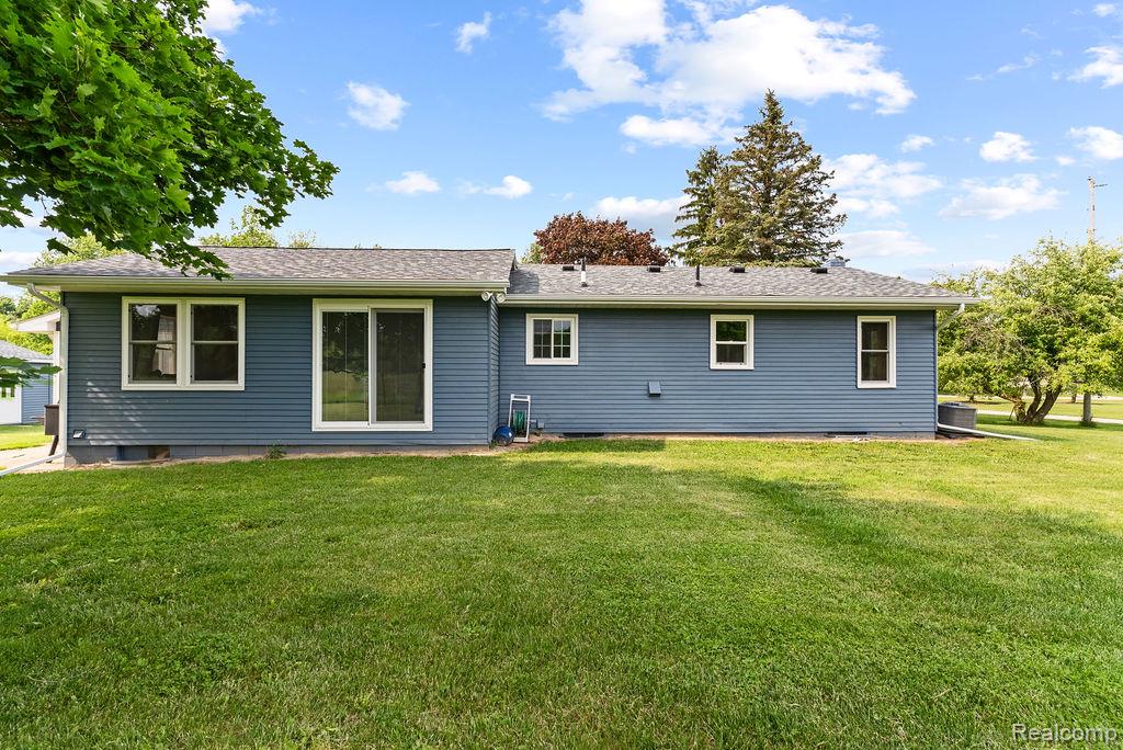 7287 Ray Road, Swartz Creek, MI 48473 — Photo 32