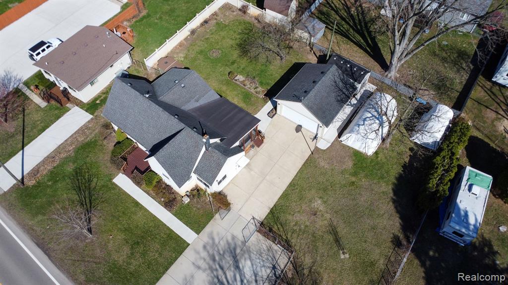 9180 COOLEY LAKE Road, White Lake, MI — Photo 34