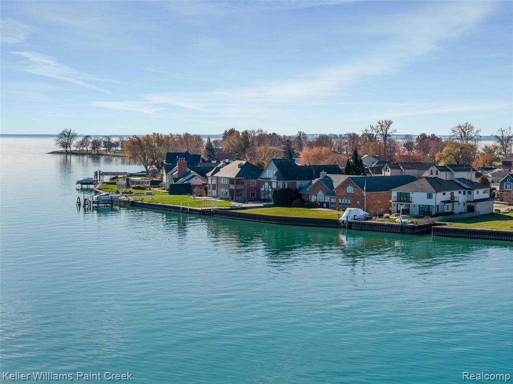37580 Lakeshore Drive, Harrison Township, MI
