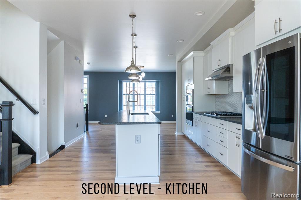 2836 RIDINGTON Road, Ann Arbor, MI 48105 — Photo 33
