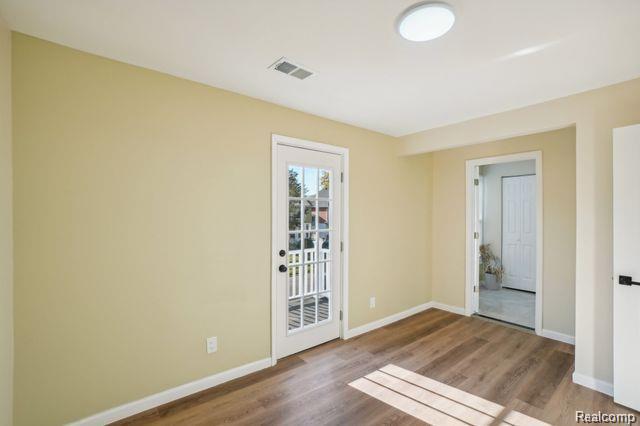 3736 IROQUOIS Street, Detroit, MI 48214 — Photo 21