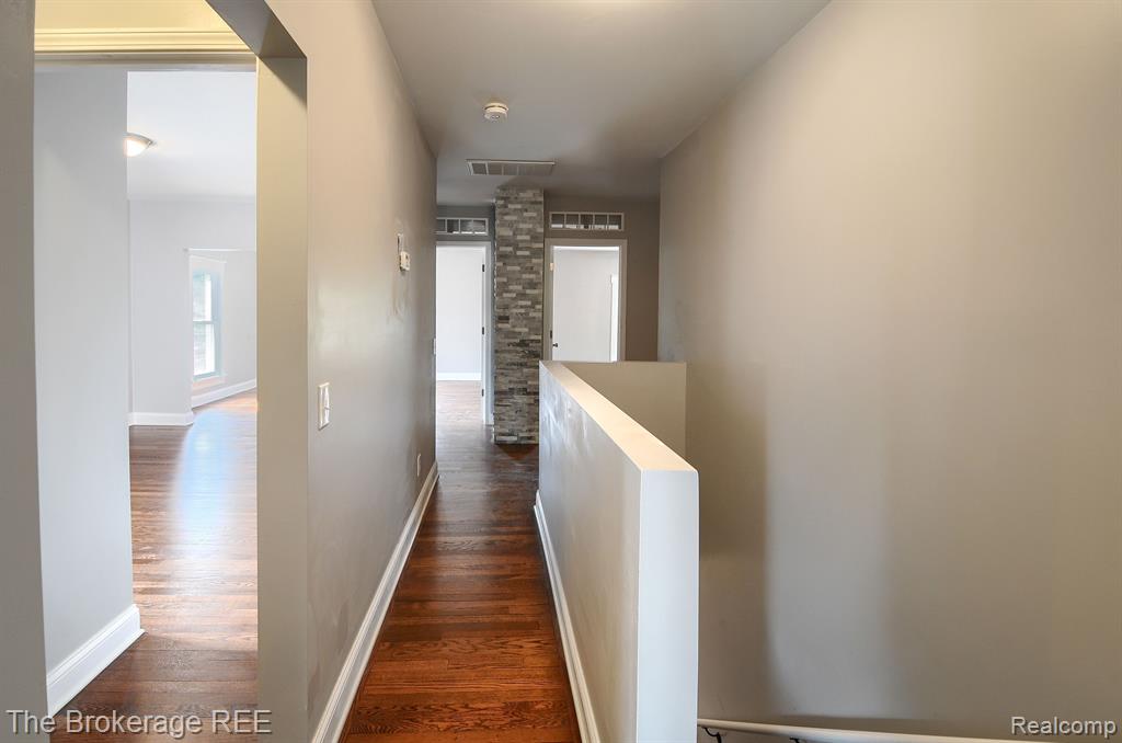 11 1ST Street, Oxford, MI 48371 — Photo 48