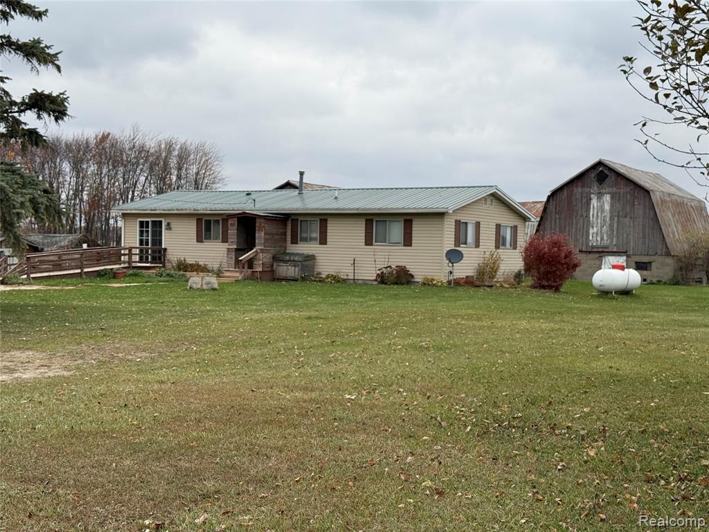4126 Montgomery, Marlette, MI 48453 — front exterior