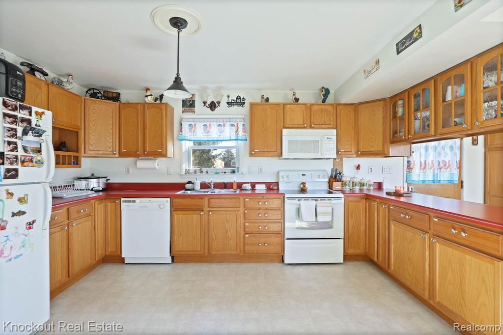 1703 MERIDIAN Street, Reese, MI 48757 — Photo 9