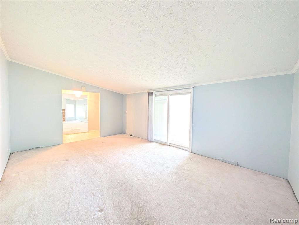 9 Brookfield, Swartz Creek, MI 48473 — Photo 5