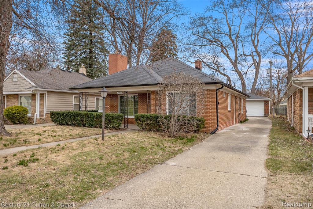 7244 FENTON Street, Dearborn Heights, MI 48127 — Photo 30