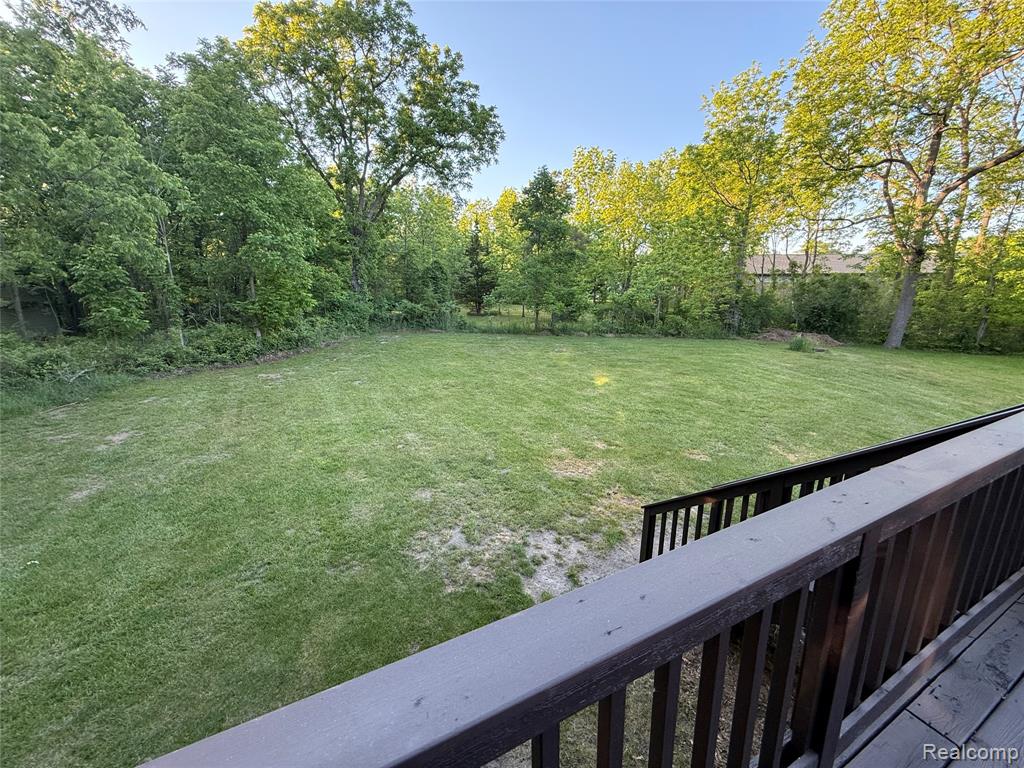 8318 Mill Pointe Court, Goodrich Vlg, MI — Photo 5