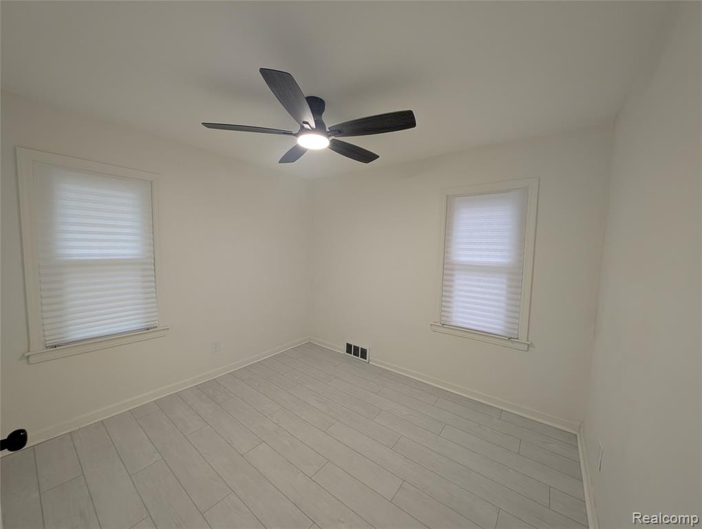 8459 Pierson Street, Detroit, MI 48228 — Photo 18