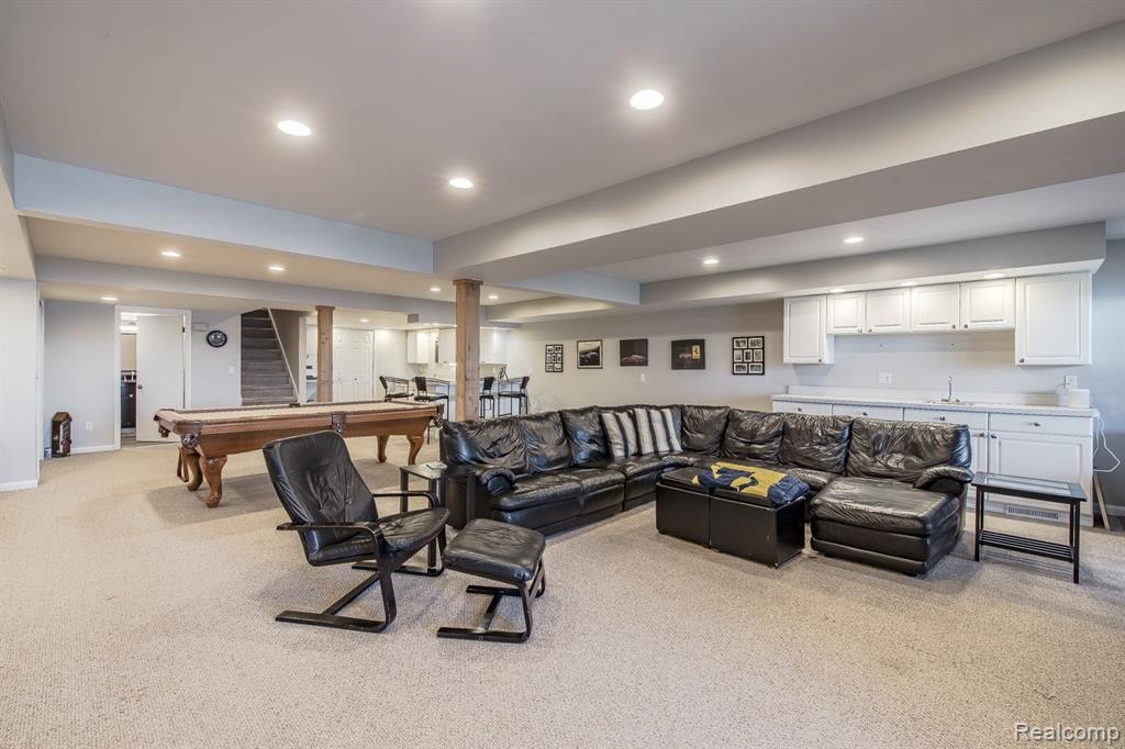 4830 SHERWELL Drive, Waterford, MI 48327 — Photo 33
