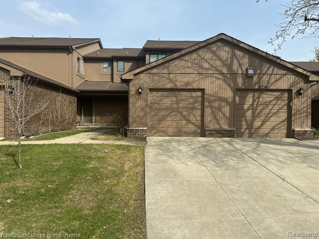 8212 CLAY, Sterling Heights, MI 48313 — front exterior