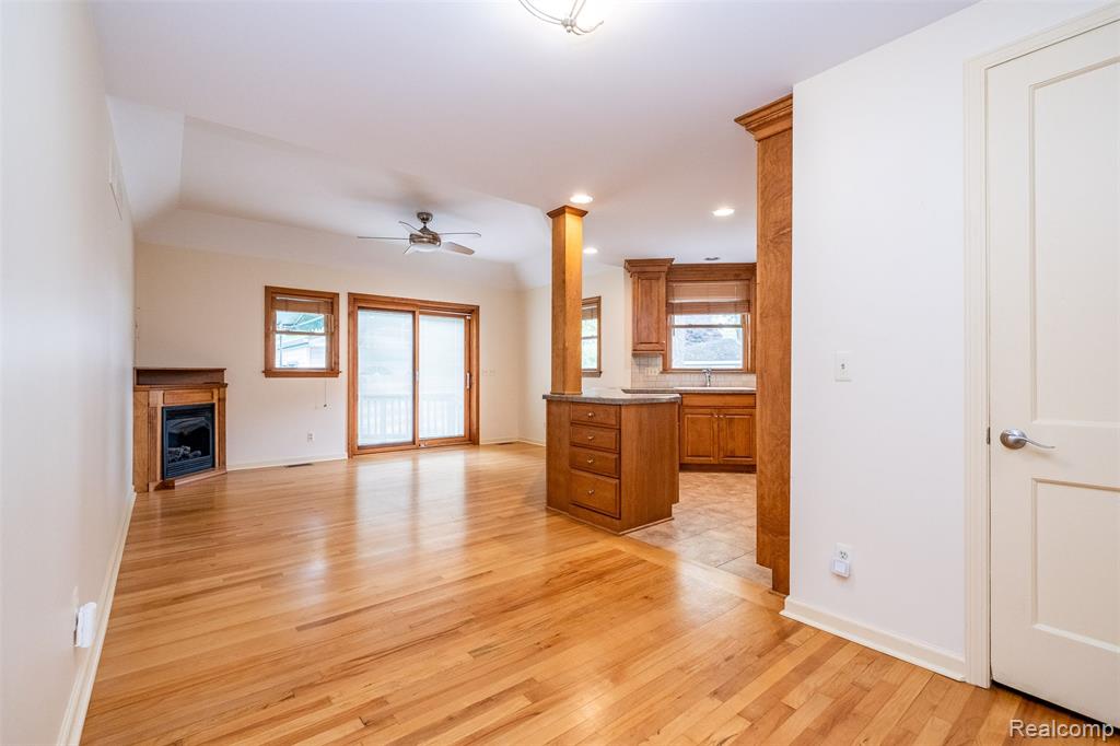 1863 Thomas Avenue, Berkley, MI 48072 — Photo 9