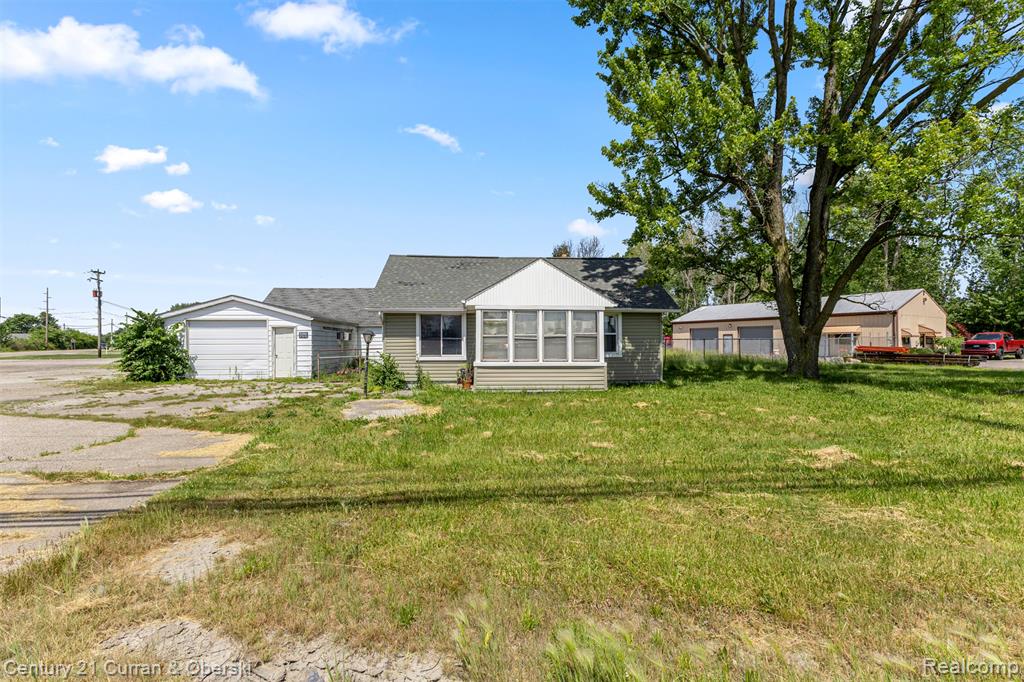 13011 TELEGRAPH Road, Flat Rock, MI 48134