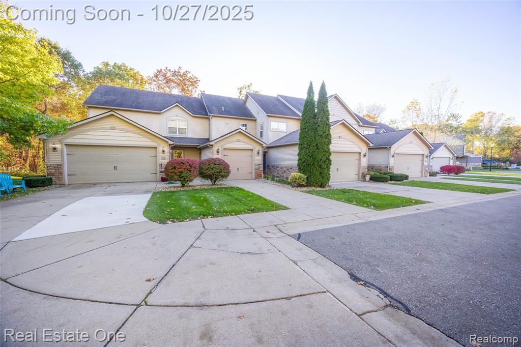 11426 Wolfort Spur, 41, Brighton, MI 48116 — Photo 2