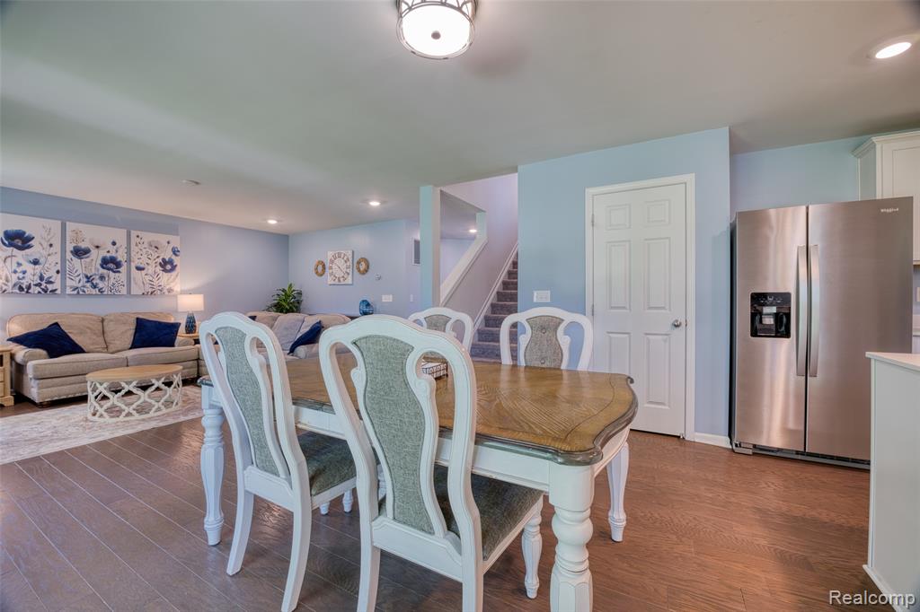 14212 Laurelwood Drive, Van Buren, MI 48111 — Photo 17