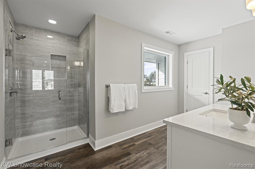 9090 Buckingham Street, White Lake, MI — Photo 31