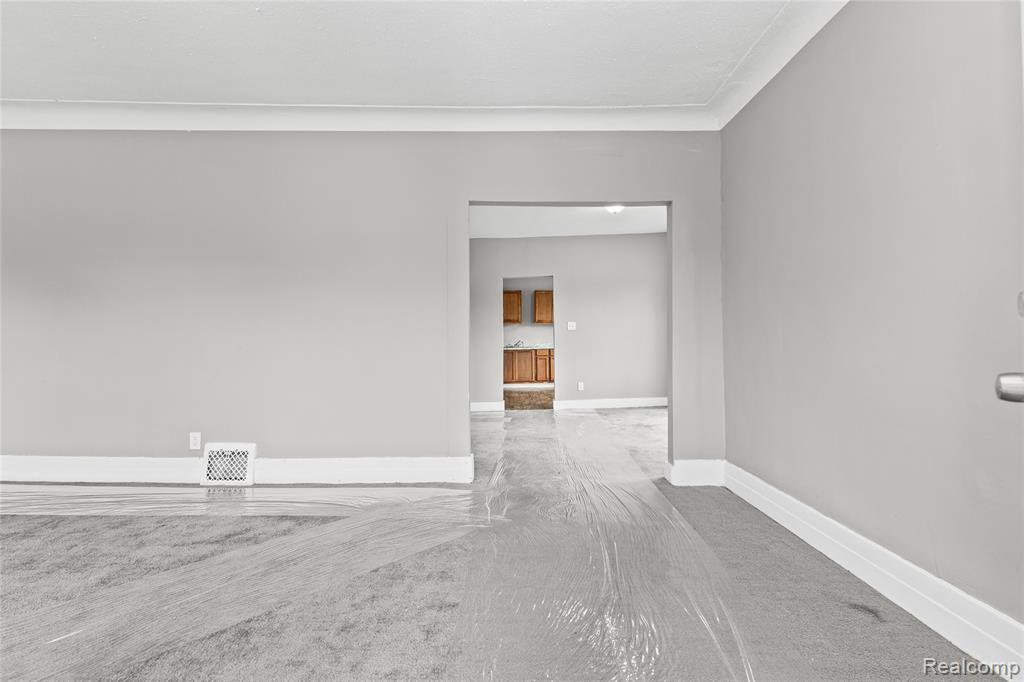 3010 Montclair Street, Detroit, MI 48214 — Photo 13