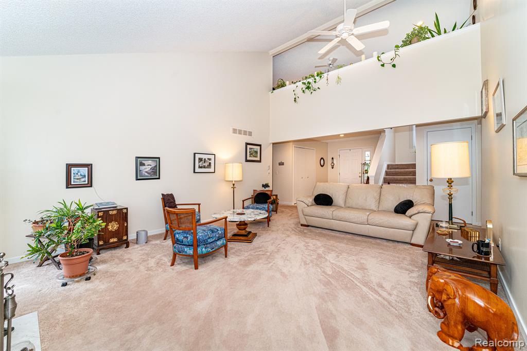 7375 PEPPER Creek, West Bloomfield, MI — Photo 9
