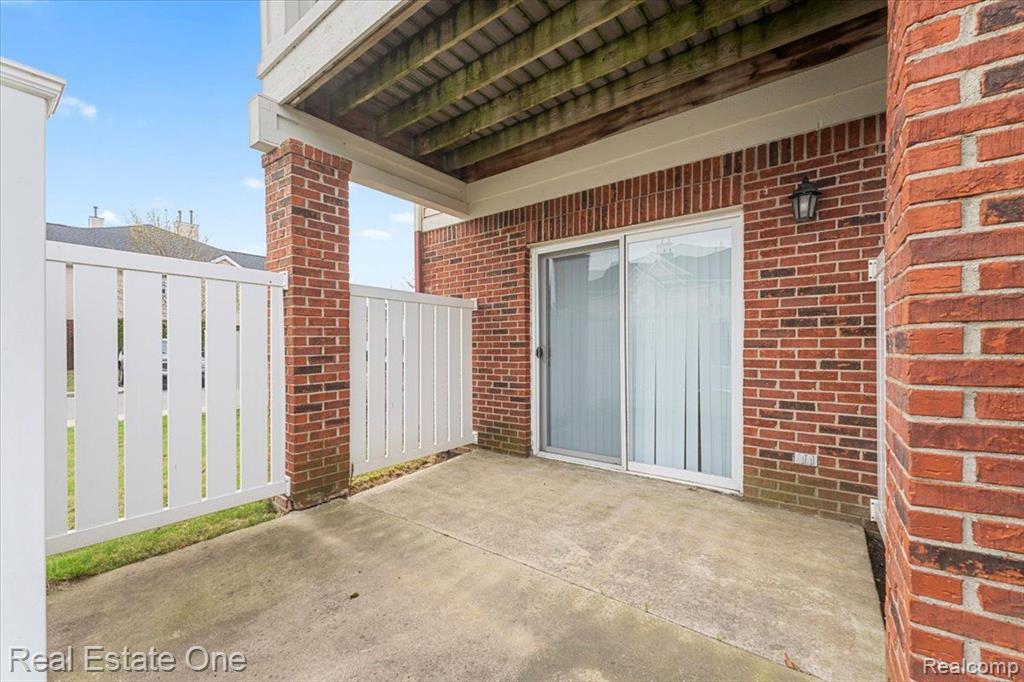 23027 FAIRLANE Boulevard, Woodhaven, MI 48183 — Photo 21