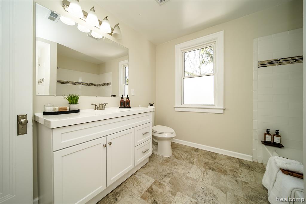11399 Seminole, Redford, MI 48239 — Photo 48