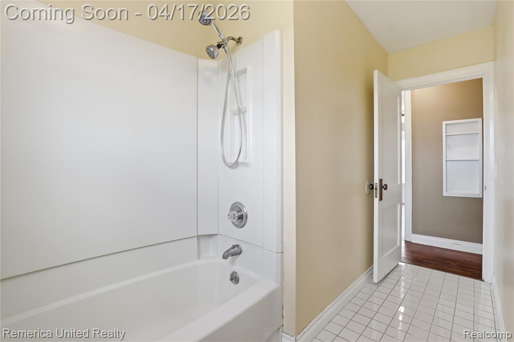 8375 Denton Hill Road, Fenton, MI 48430 — Photo 19