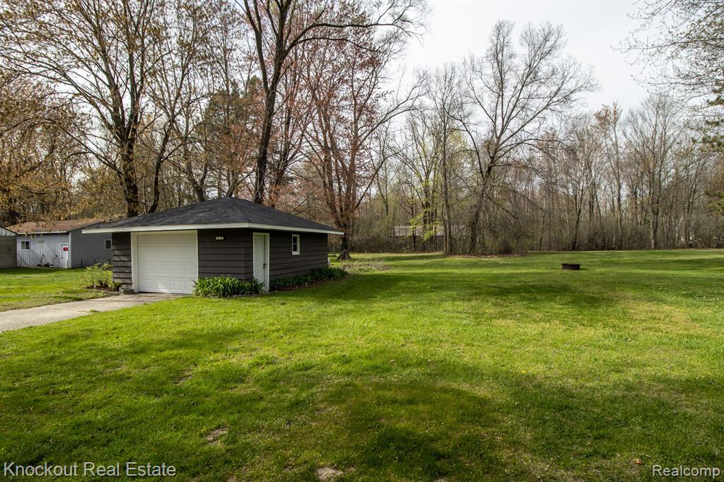5453 TOWNLINE Road, Birch Run, MI 48415 — Photo 27