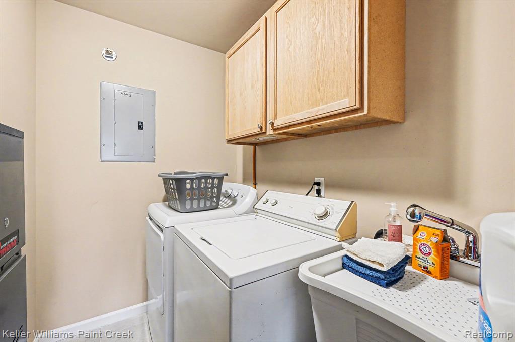 44643 Connecticut Court, Clinton Twp, MI 48038 — Photo 16