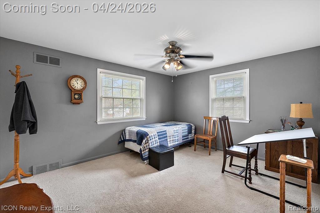 32347 Farmersville Road, Farmington, MI 48334 — Photo 46