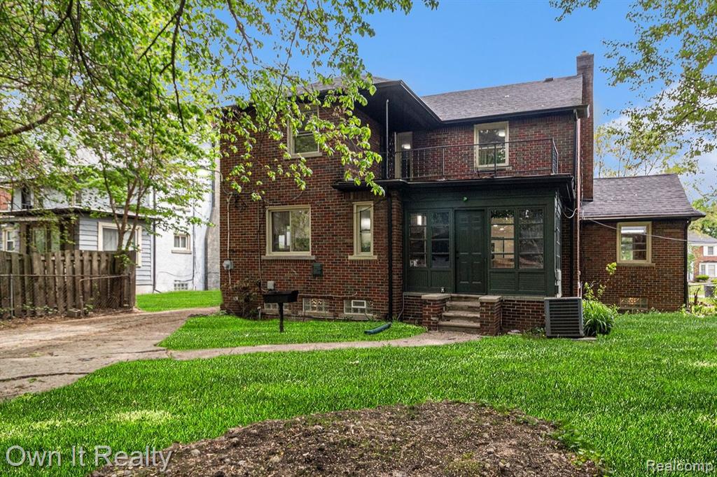 9320 W OUTER Drive, Detroit, MI 48219 — Photo 25