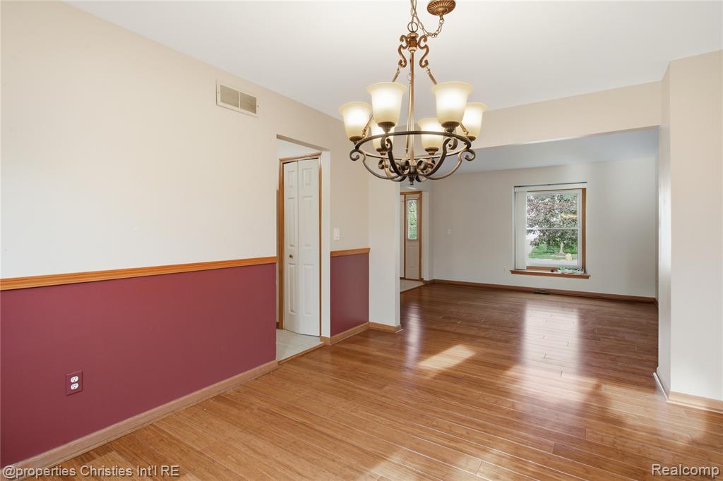 6474 Bedview Drive, Saline, MI 48176 — Photo 12