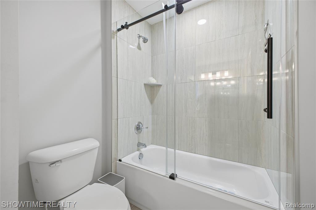 19782 Chase Drive, Macomb, MI 48042 — Photo 47