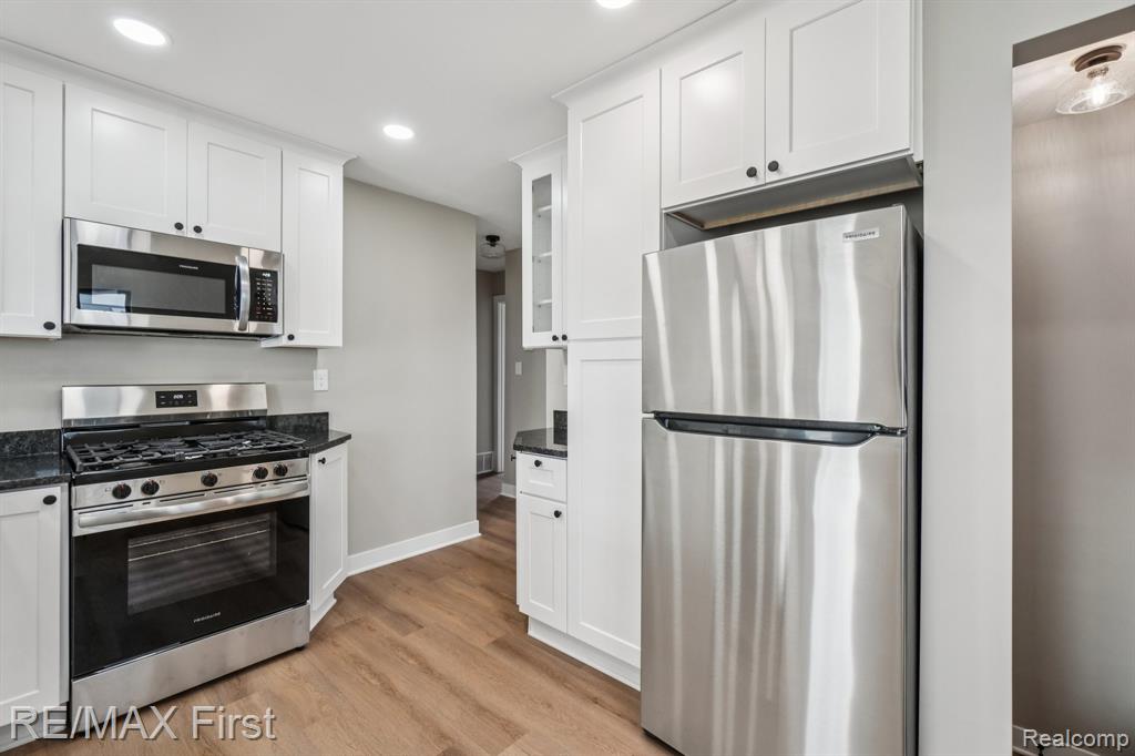 27520 Bohnhoff Street, Roseville, MI 48066 — Photo 5