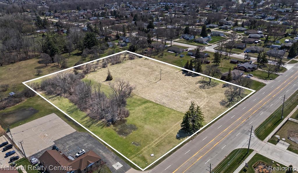 36164 Garfield Road, Clinton Twp, MI 48035 — Photo 2