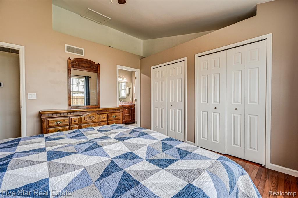 7511 BERMUDA DUNES, Ypsilanti, MI 48197 — Photo 32