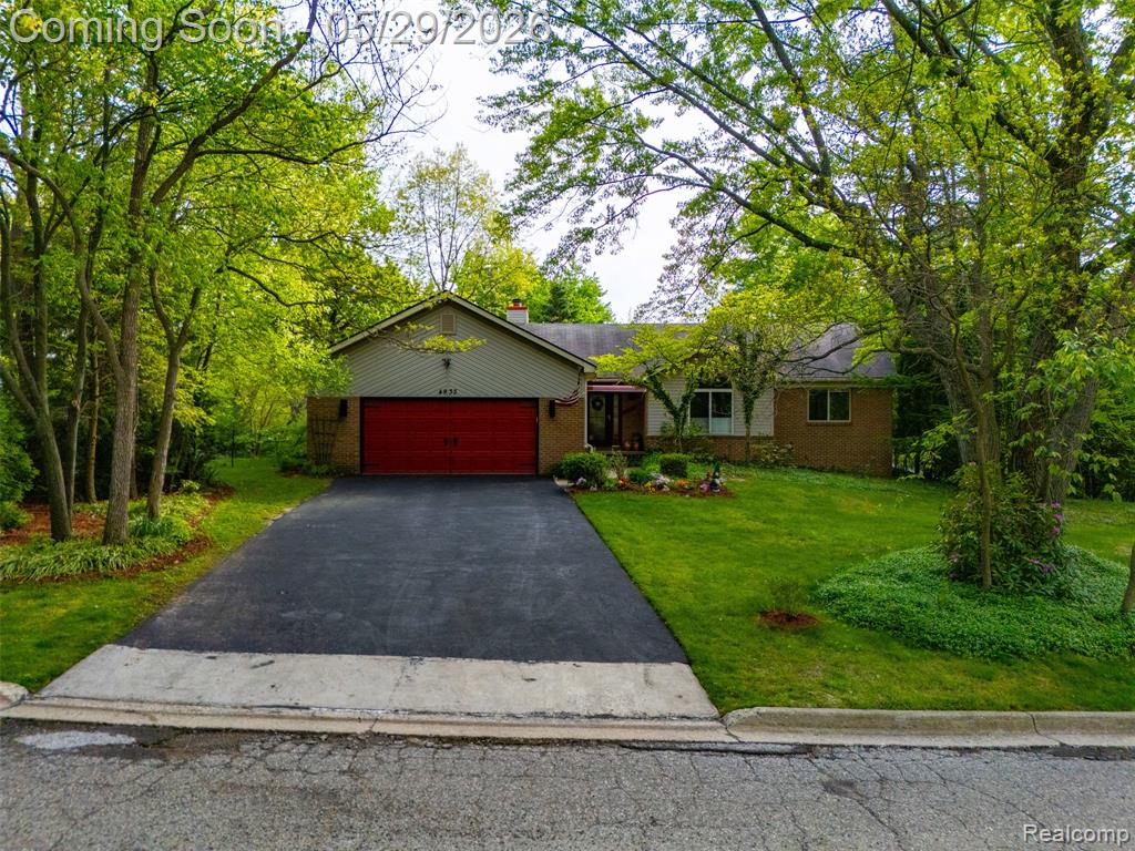 4933 Iroquois Boulevard, Clarkston, MI 48348 — Photo 48