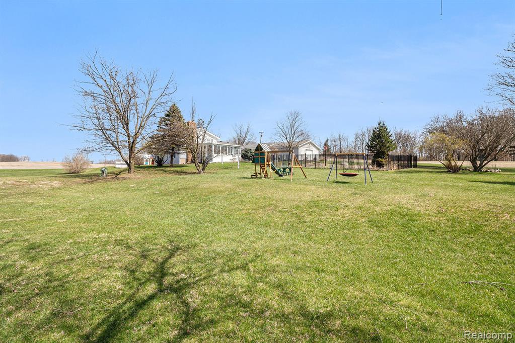 4896 BEARD Road, Byron, MI 48418 — Photo 34