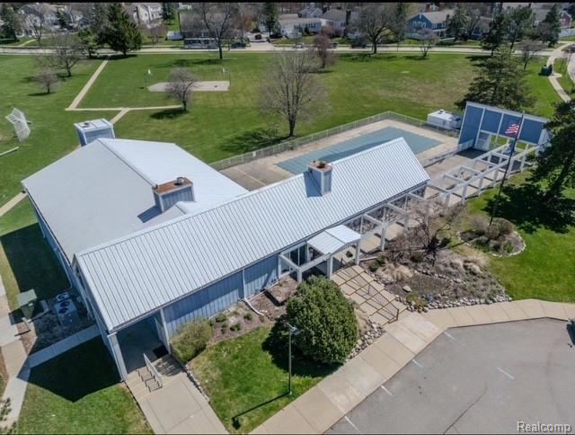 41705 Broquet Drive, Northville, MI 48167 — Photo 45