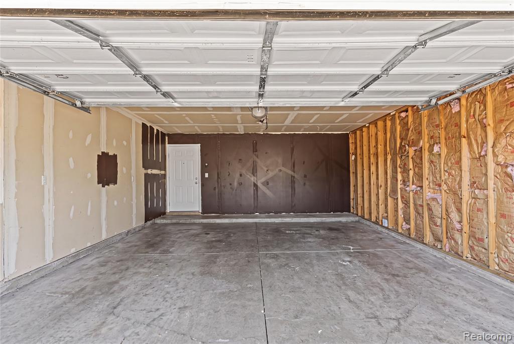 470 E Wood Street, Flint, MI 48503 — Photo 30
